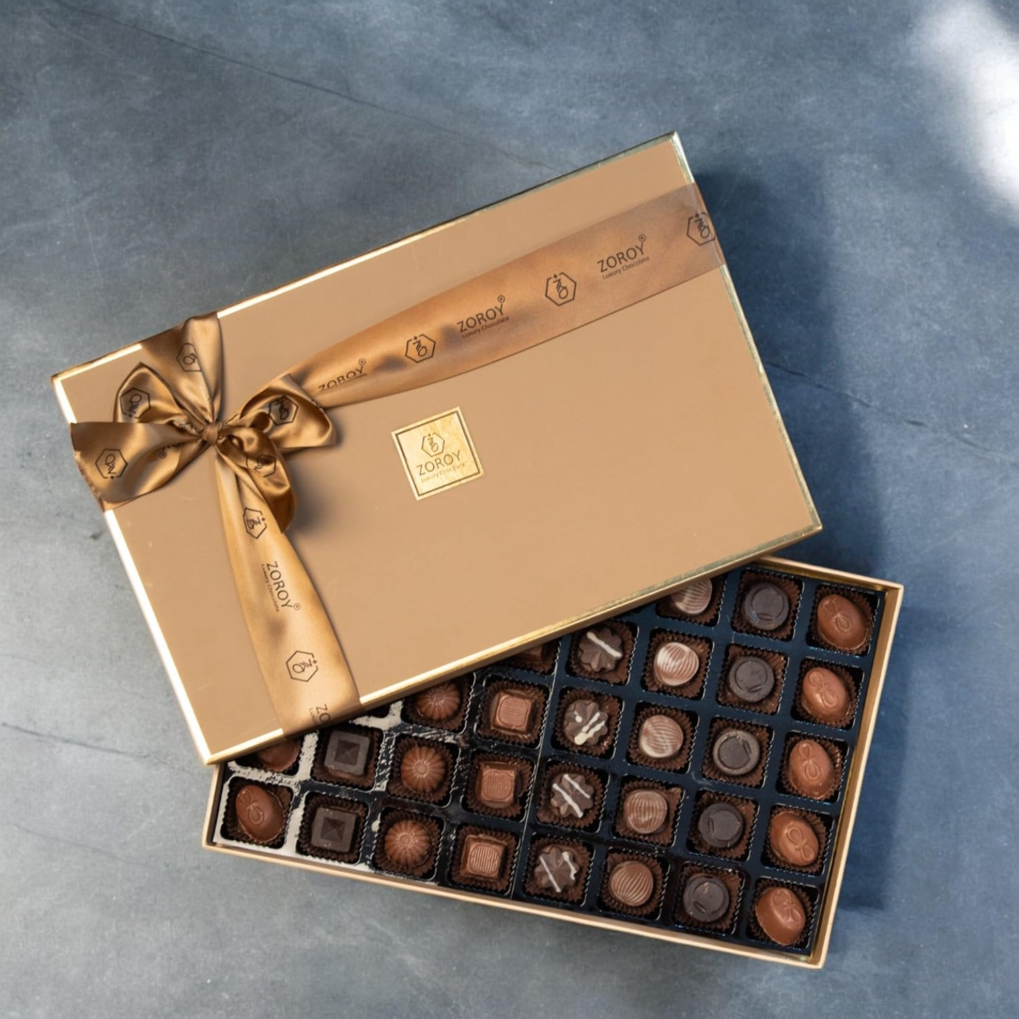 ZOROY Luxury Chocolate Deluxe Red Gift Box Pack Of...